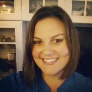 Meet your Posher, Leslie